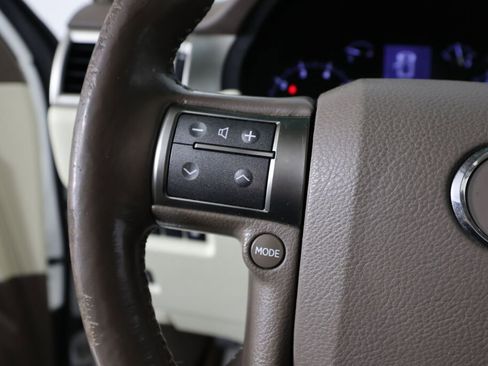 Used 2010 Lexus GX 460 Premium image 34