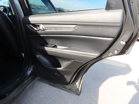 Used 2023 MAZDA CX-5 AWD 2.5 S w/ Premium Package image 11