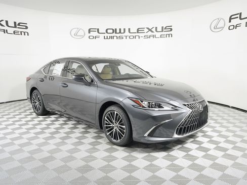 New 2025 Lexus ES 350 w/ Premium Package image 3