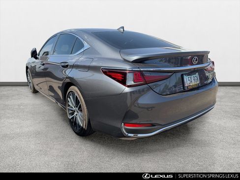 Used 2025 Lexus ES 300h w/ Premium Package FWD image 4
