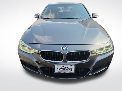 Used 2017 BMW 330i xDrive Sedan AWD/4WD image 8