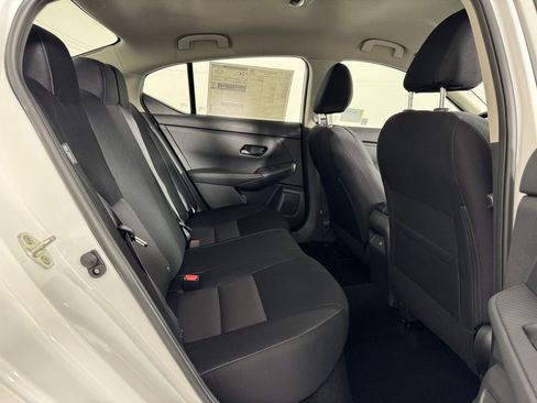 New 2025 Nissan Sentra SV image 19