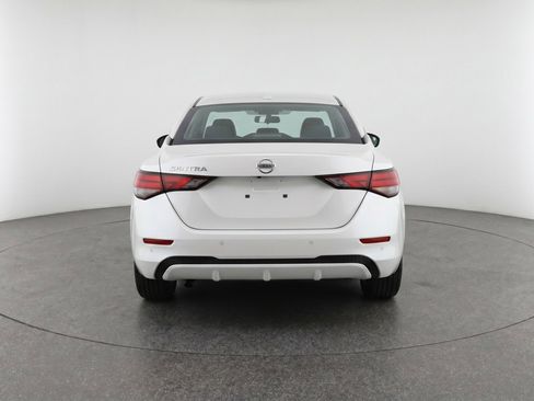 Used 2025 Nissan Sentra SV FWD image 7