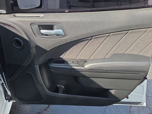 Used 2022 Dodge Charger R/T w/ Blacktop Package image 12