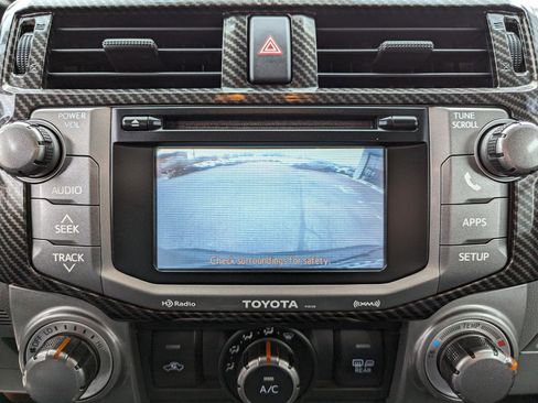 Used 2012 Toyota 4Runner Trail AWD/4WD image 19