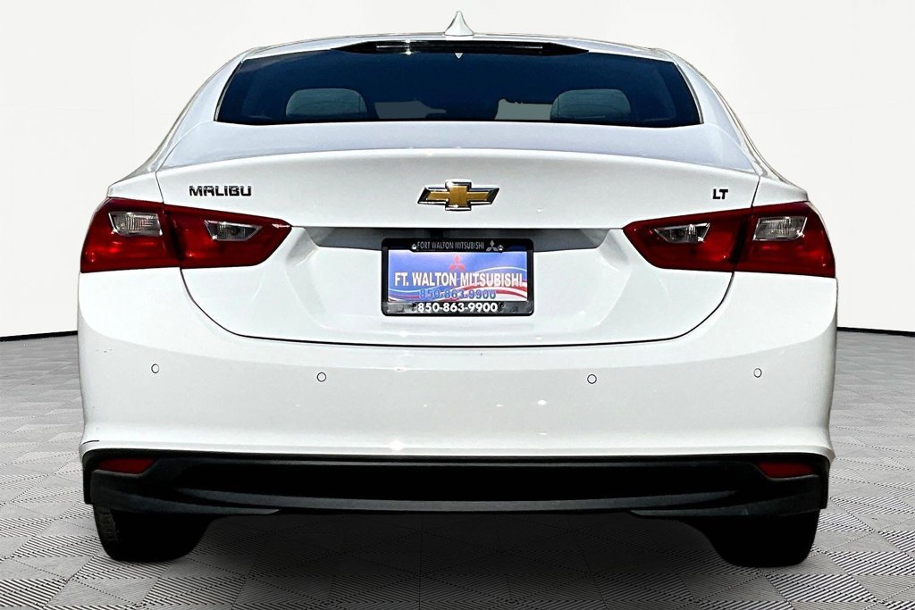 Used 2025 Chevrolet Malibu LT FWD image 6