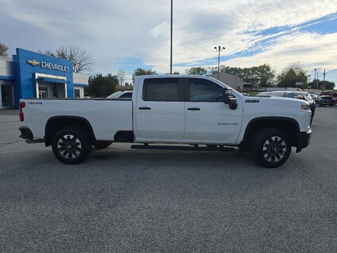 Used 2021 Chevrolet Silverado 2500 Custom w/ Gooseneck/5TH Wheel Package AWD/4WD image 13