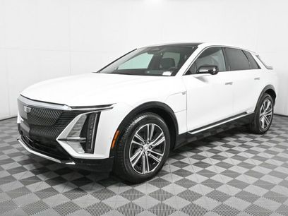 New 2025 Cadillac Lyriq Luxury