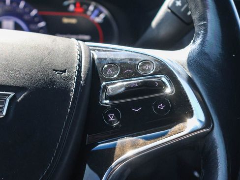 Used 2019 Cadillac Escalade Platinum w/ Escalade Sport Edition image 30