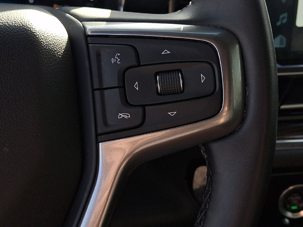Used 2024 Chevrolet Silverado 1500 LT AWD/4WD image 20