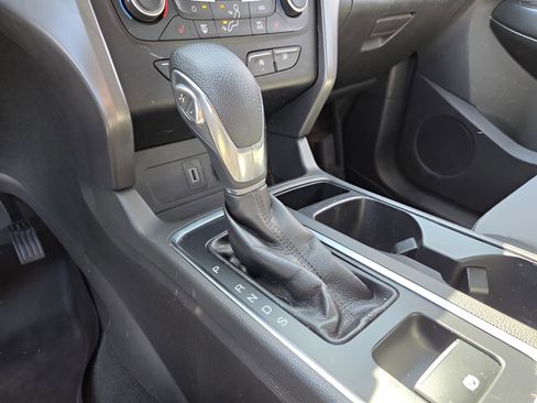 Used 2018 Ford Escape SE image 18