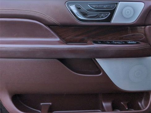 Used 2020 Lincoln Navigator Black Label image 23