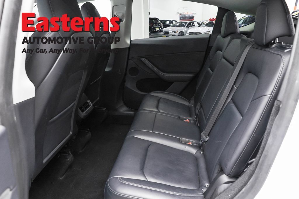Used 2023 Tesla Model Y Long Range AWD/4WD image 16