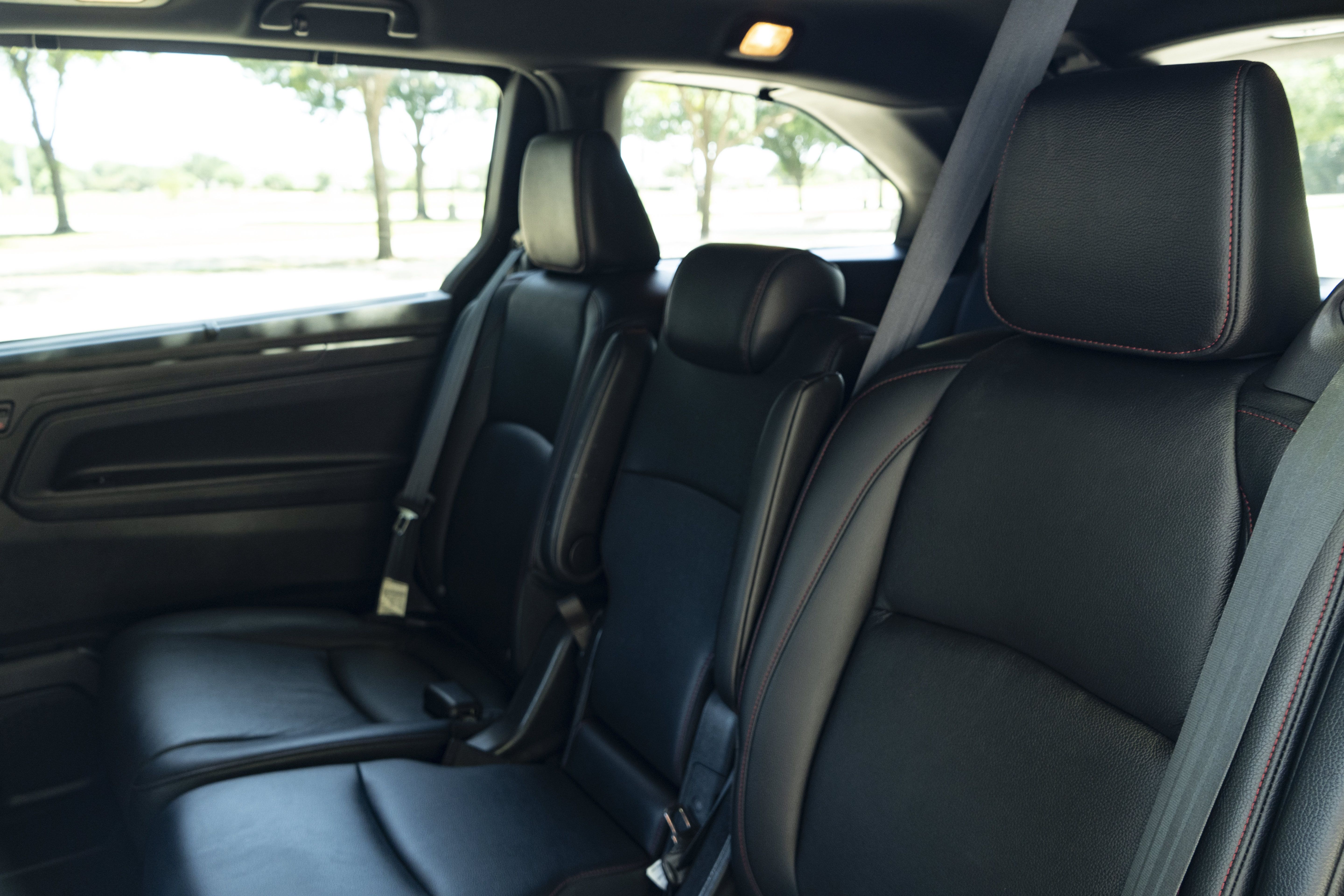 Certified 2025 Honda Odyssey Sport-L image 15