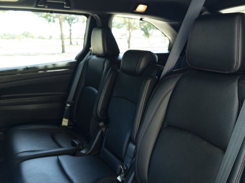 Used 2025 Honda Odyssey Sport-L image 15