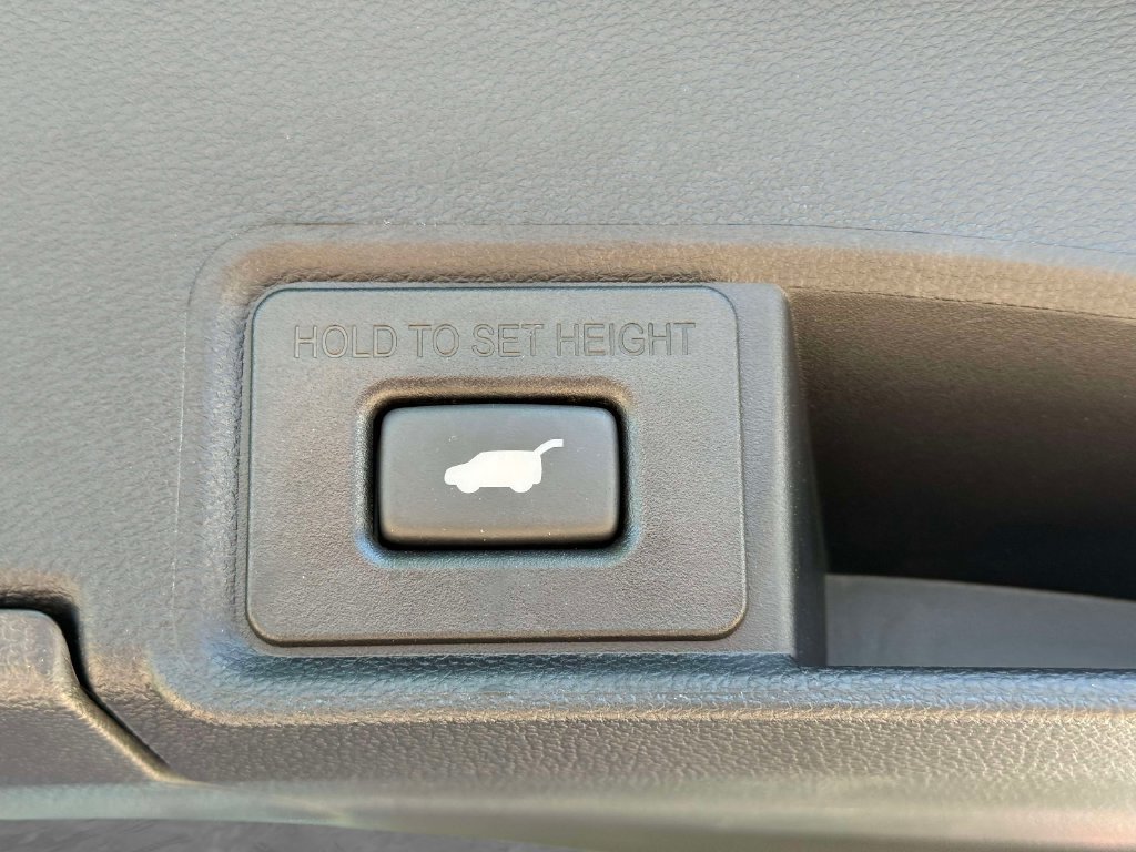 Certified 2024 Acura RDX w/ Advance Package AWD/4WD image 10