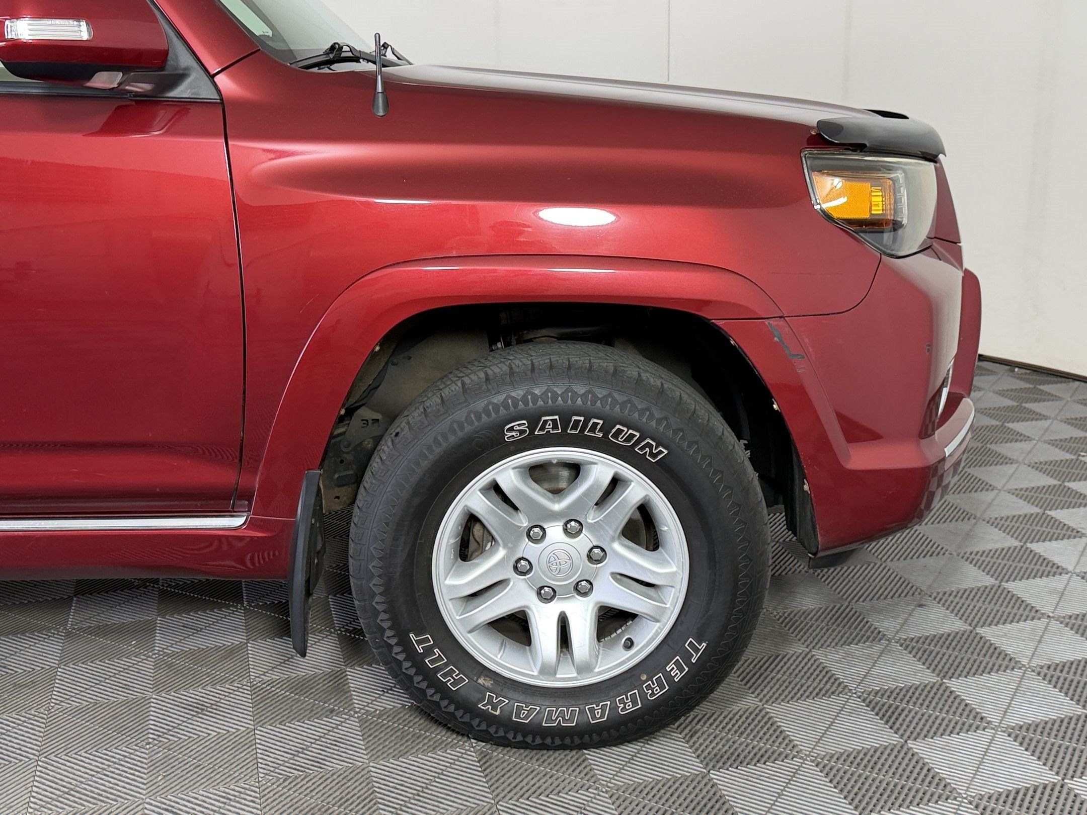 Used 2013 Toyota 4Runner SR5 w/ Convenience Pkg AWD/4WD image 13