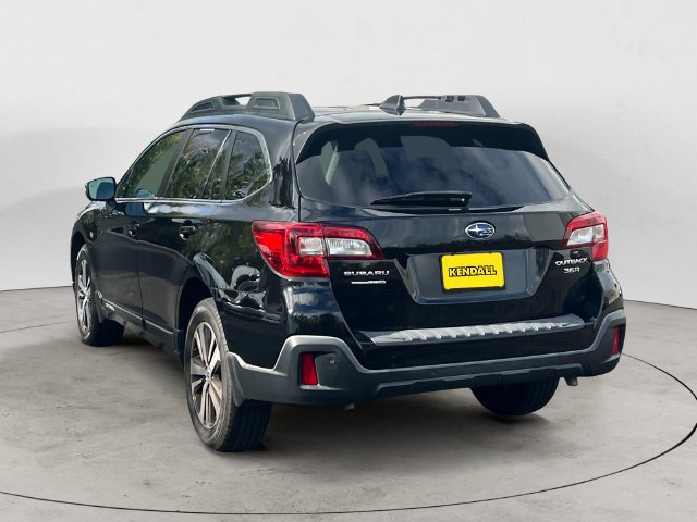 Used 2019 Subaru Outback 3.6R Limited w/ Popular Package #2 AWD/4WD image 7