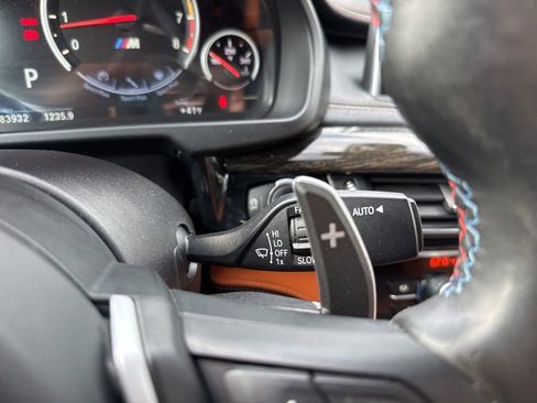 Used 2015 BMW X6 M Base image 23