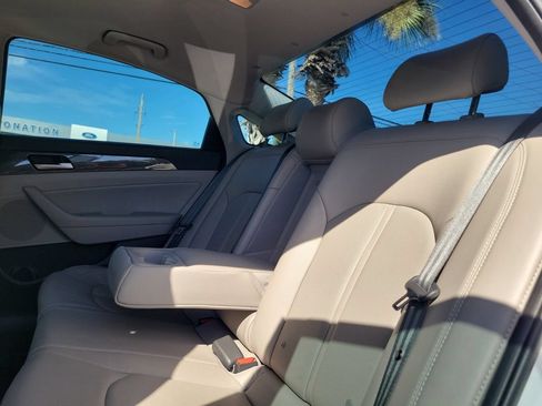Used 2018 Hyundai Sonata Limited FWD image 17