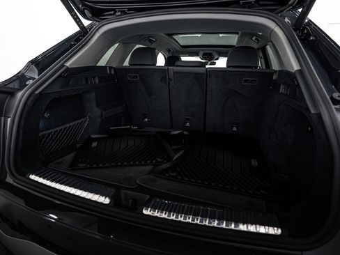 Certified 2025 Audi Q5 Premium w/ Convenience Package image 22