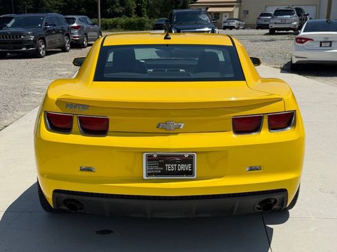 Used 2013 Chevrolet Camaro LS RWD image 6