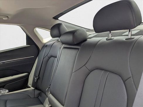 New 2025 Hyundai Sonata Limited image 20