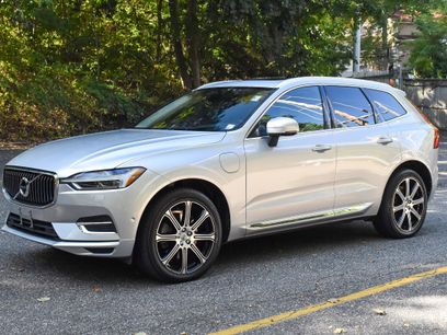 Used 2018 Volvo XC60 T8 Inscription w/ Advanced Package