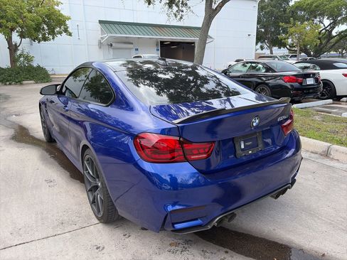 Used 2020 BMW M4 CS w/ Executive Package RWD image 5