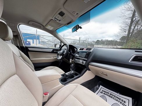Used 2016 Subaru Legacy 2.5i Premium image 14