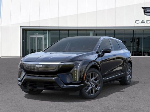 New 2026 Cadillac Optiq Luxury 2 image 6