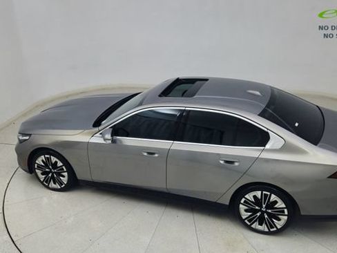 Used 2026 BMW 540i xDrive AWD/4WD image 84