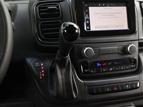 Used 2025 RAM ProMaster 2500 w/ Storage Group image 24