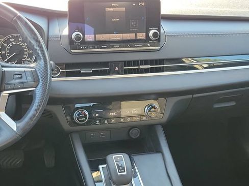 Used 2022 Mitsubishi Outlander ES AWD/4WD image 13