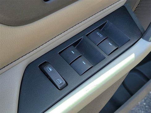 Used 2012 Ford Edge SEL image 19