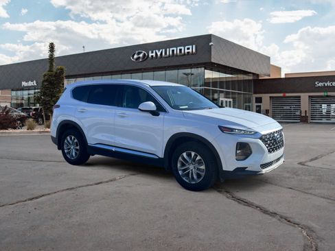 Used 2020 Hyundai Santa Fe SE image 7