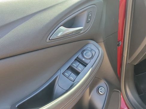 Used 2023 Buick Encore GX Select w/ Sport Touring Package FWD image 21