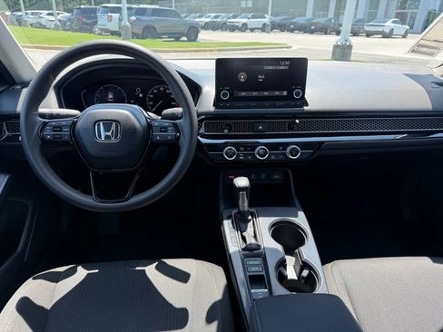 Used 2025 Honda Civic LX image 7