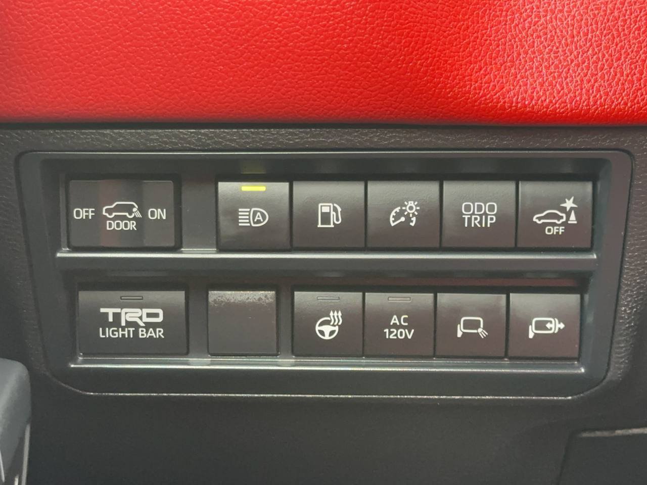 Used 2025 Toyota Sequoia TRD Pro AWD/4WD image 54