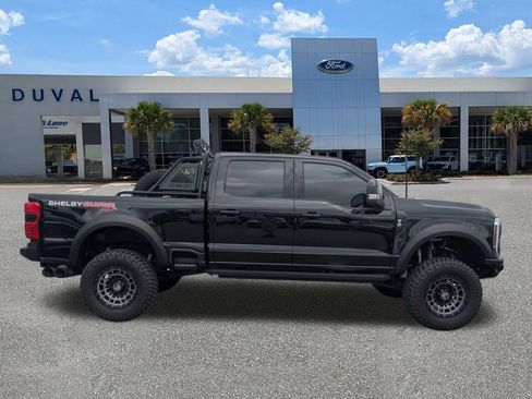 Used 2024 Ford F250 Lariat w/ Lariat Ultimate Package AWD/4WD image 3