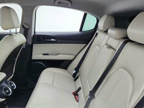 Used 2020 Alfa Romeo Stelvio Ti w/ Nero Edizione image 30