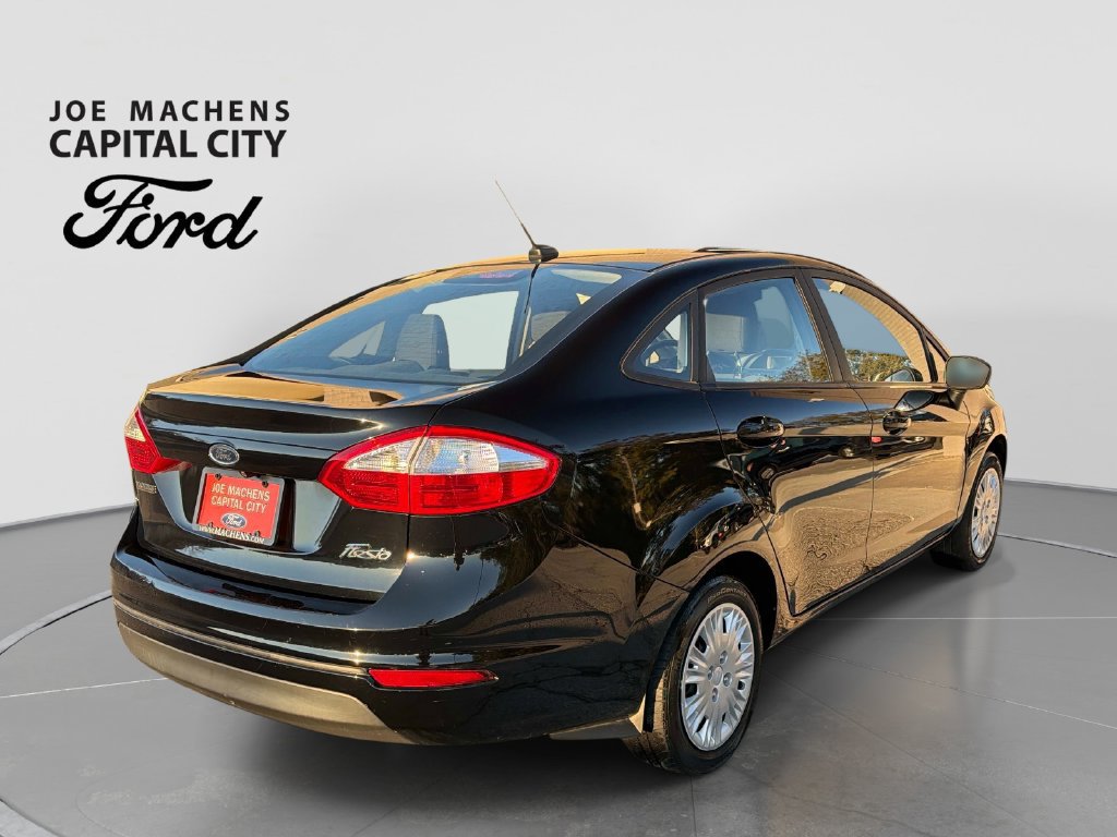 Used 2018 Ford Fiesta S FWD image 5