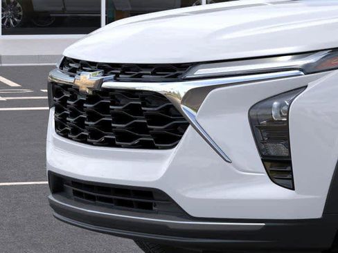 New 2026 Chevrolet Trax LT w/ LT Convenience Package image 13