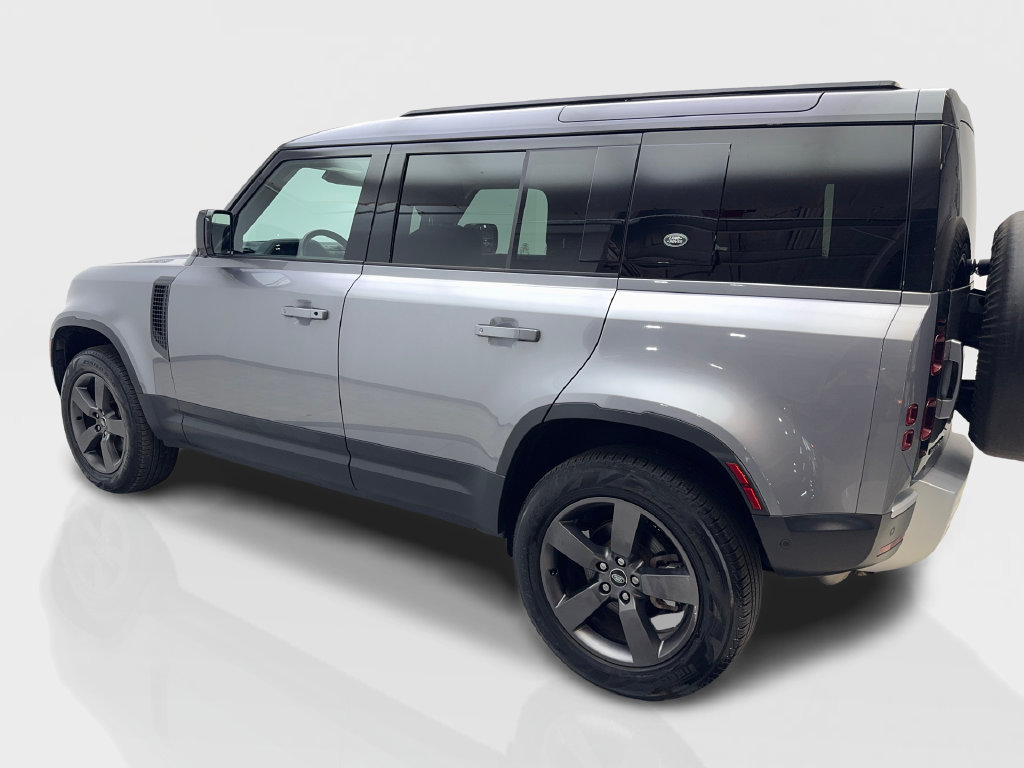 Used 2024 Land Rover Defender 110 S AWD/4WD image 16