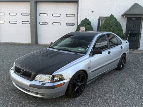 Used 2001 Volvo S40 FWD image 3