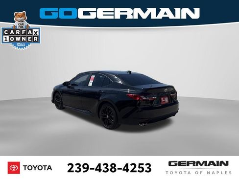 Used 2026 Toyota Camry SE FWD image 4