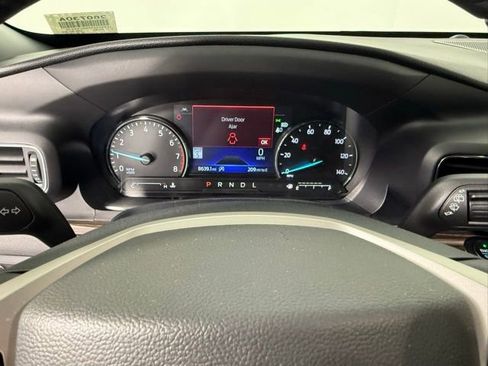 Used 2021 Ford Explorer Limited w/ Equipment Group 301A image 22