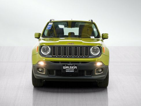 Used 2016 Jeep Renegade 75th Anniversary AWD/4WD image 8