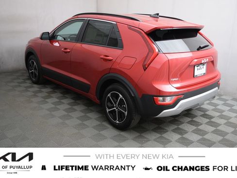 New 2026 Kia Niro LX FWD image 7