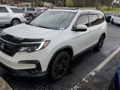 Used 2021 Honda Pilot Special Edition image 2